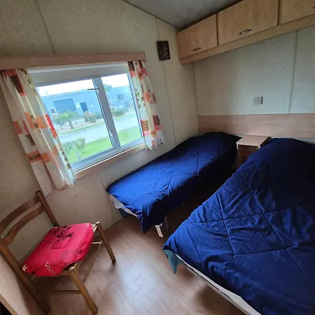 Camping Le Clos Savoye Biville-sur-Mer Exterior photo