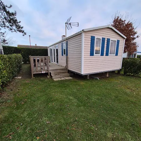 Camping Le Clos Savoye Biville-sur-Mer Exterior photo