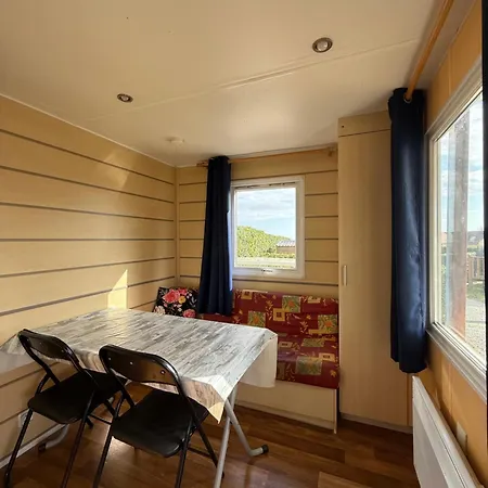 Camping Le Clos Savoye Biville-sur-Mer Exterior photo