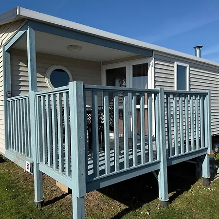 Camping Le Clos Savoye Biville-sur-Mer Exterior photo