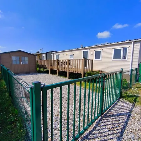 Camping Le Clos Savoye Biville-sur-Mer Exterior photo