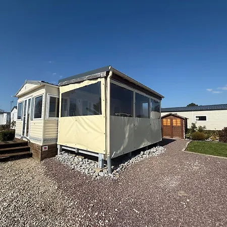 Camping Le Clos Savoye Biville-sur-Mer Exterior photo