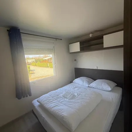 Camping Le Clos Savoye Biville-sur-Mer Exterior photo